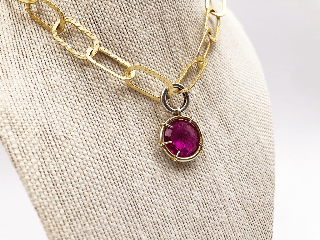 Gorgeous Infinity Collection Golden Grip