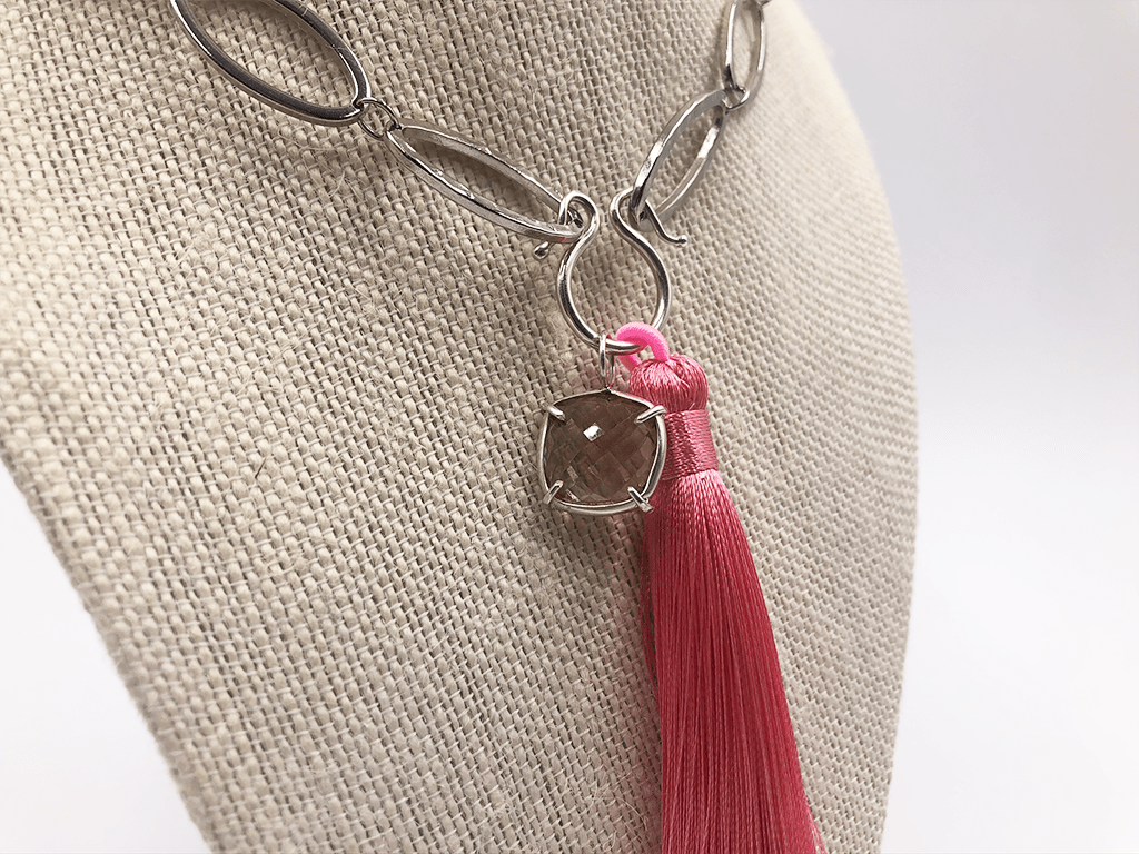 Gorgeous Infinity Collection Silver Grip