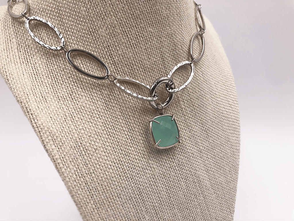 Gorgeous Infinity Collection Silver Grip