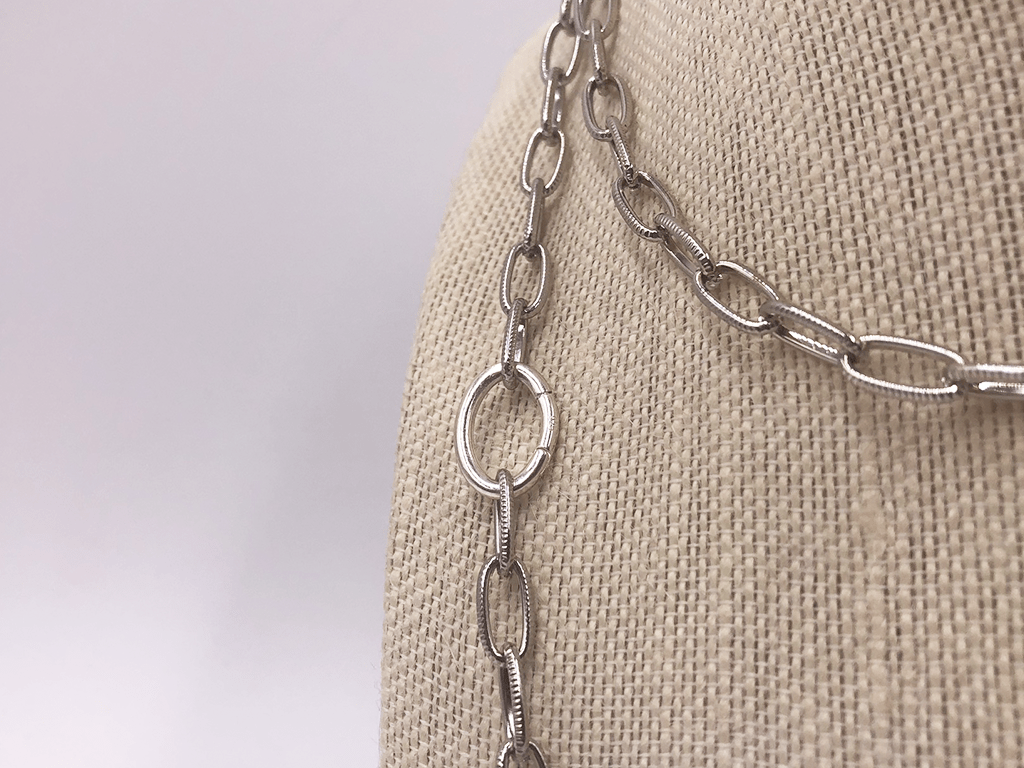 Elegant Oval Closures