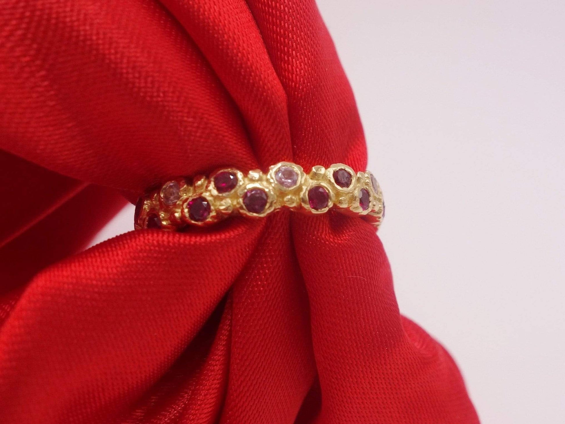 Gold Ring with Rubies and Sapphires