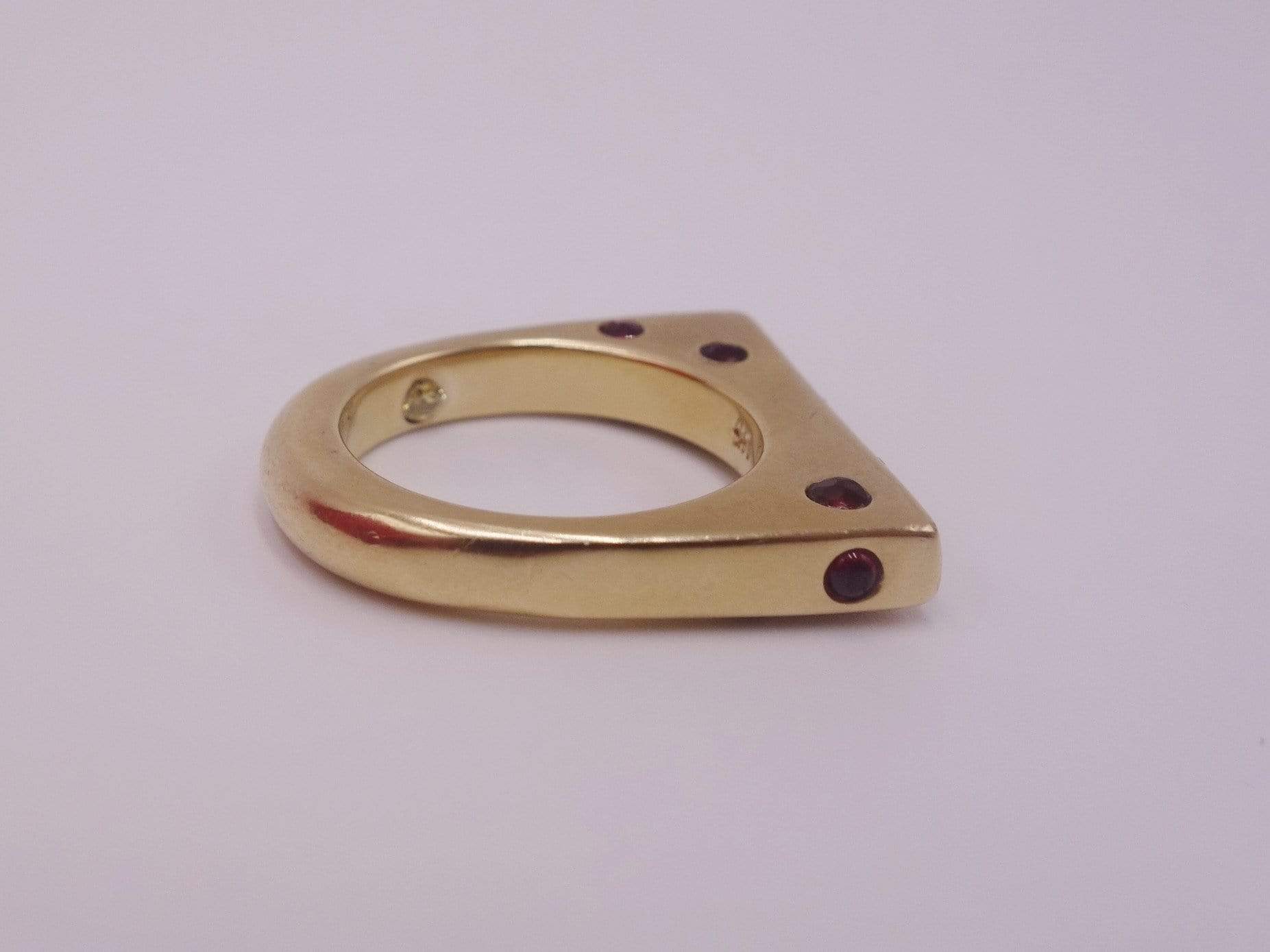 Solid 18kt Gold Ring with Pink Sapphires