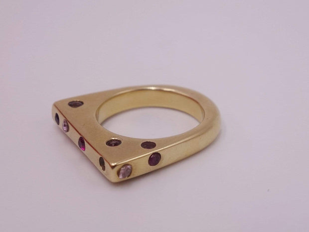 Solid 18kt Gold Ring with Pink Sapphires