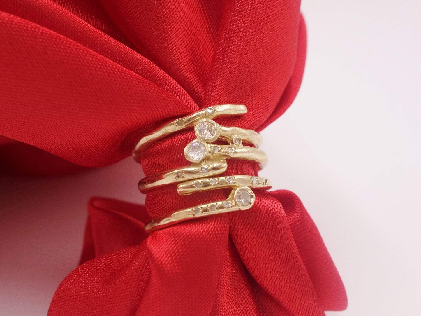 Gold Ring with one Diamond