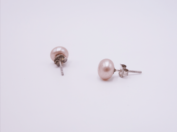 Pink Pearl Earring
